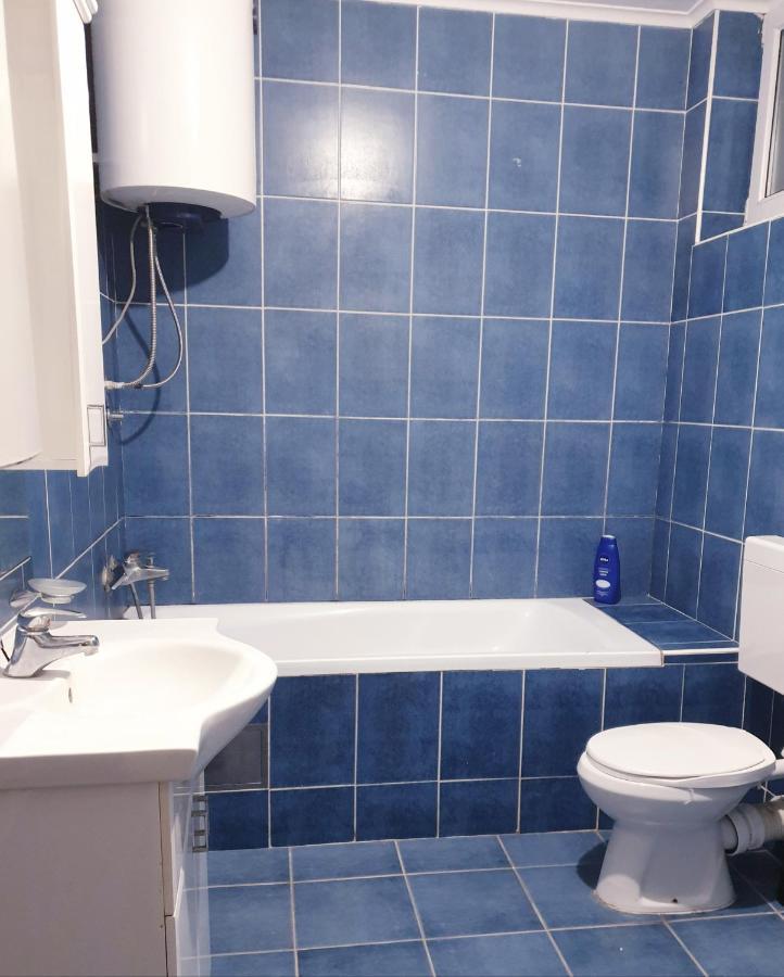 Apartman Mirage สเรมสกา มิโตรวิตซา ภายนอก รูปภาพ